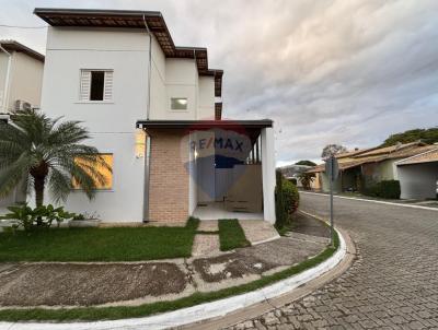 Casa para Venda, em Taubaté, bairro Piracangaguá, 3 dormitórios, 3 banheiros, 1 suíte, 2 vagas